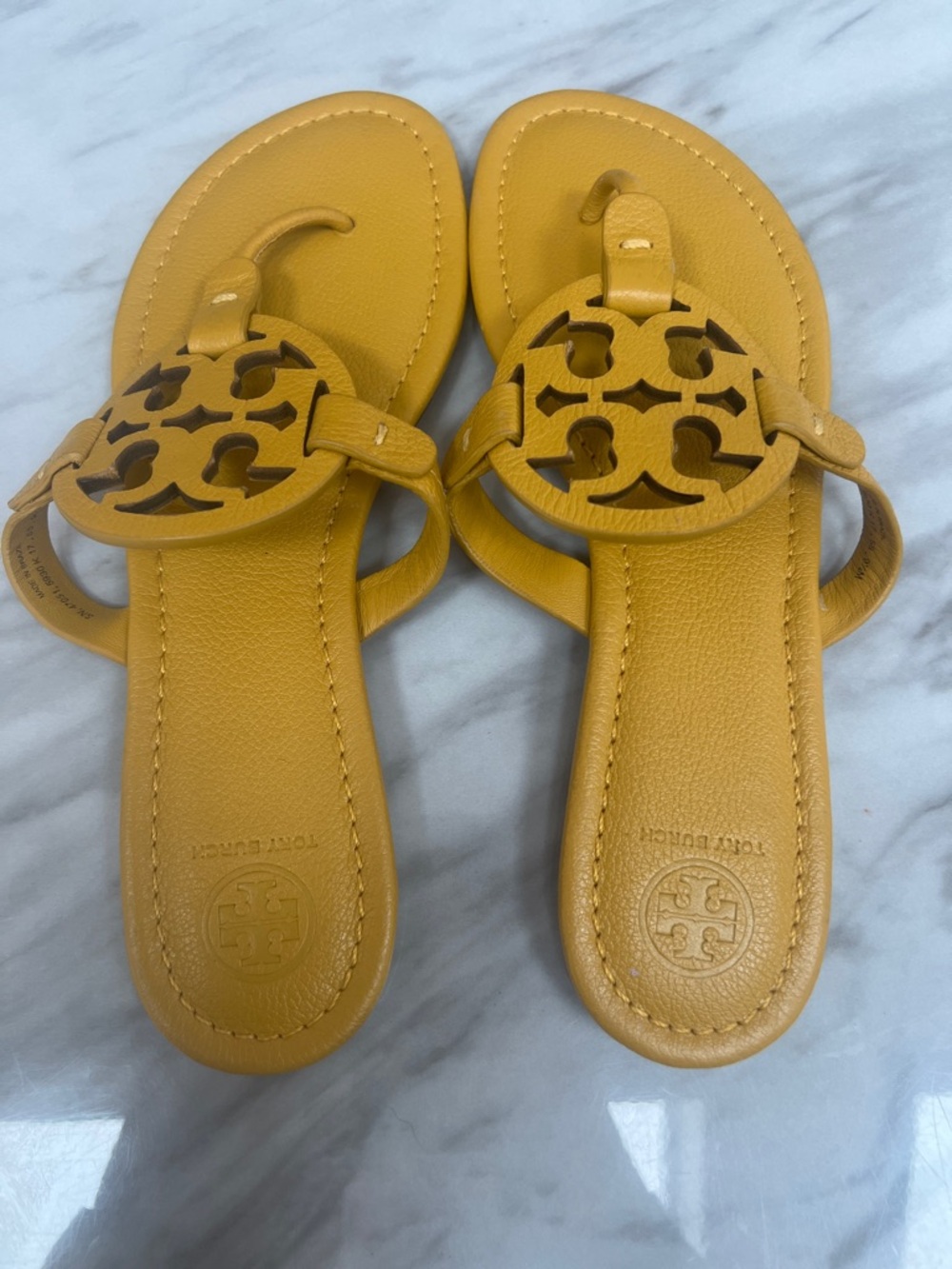 Tory Burch Yellow Leather Miller Sandals Women's - Picture 2 of 5